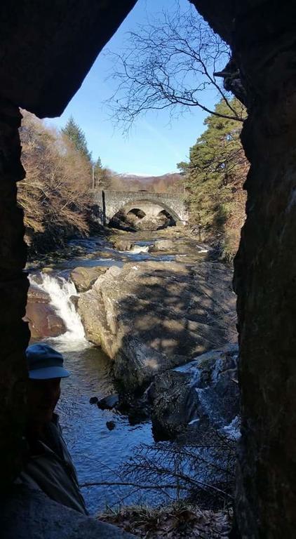 Bracarina House Bed & Breakfast & Caledonian Studio Invermoriston Bagian luar foto